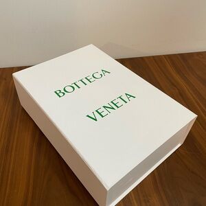 Bottega Veneta Box